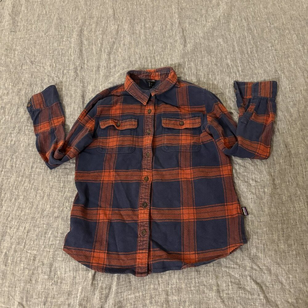 Patagonia Women's Long-Sleeved Fjord Flannel Shirt- Women's Small - Picture 2 of 5
